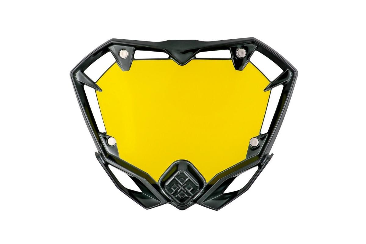 1_plaque-pride-air-chrome-mini