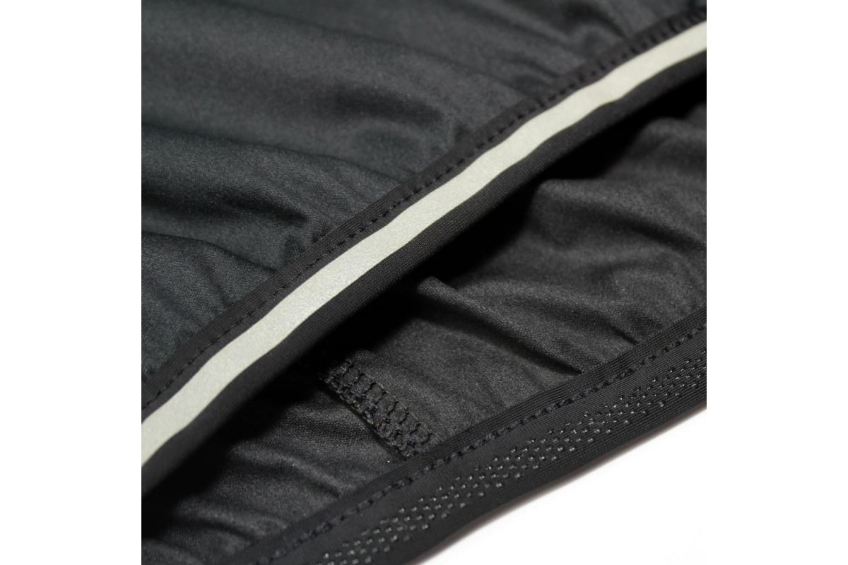 5_veste-stay-strong-warm-up-training-black