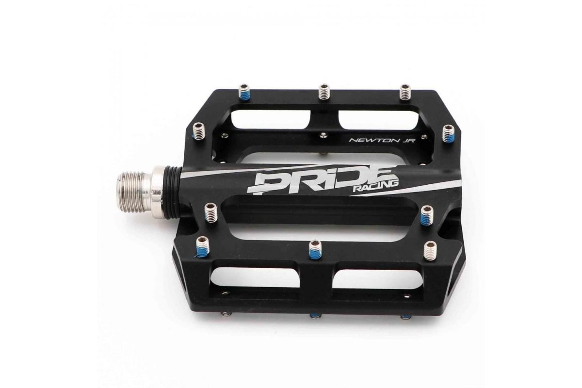 5_pedales-pride-racing-newton-junior