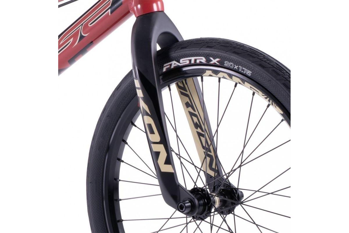 16_chase-element-expert