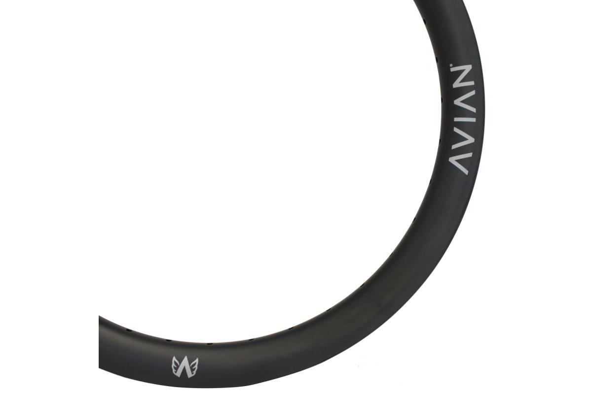 1_jante-avant-avian-venatic-20x150-28h