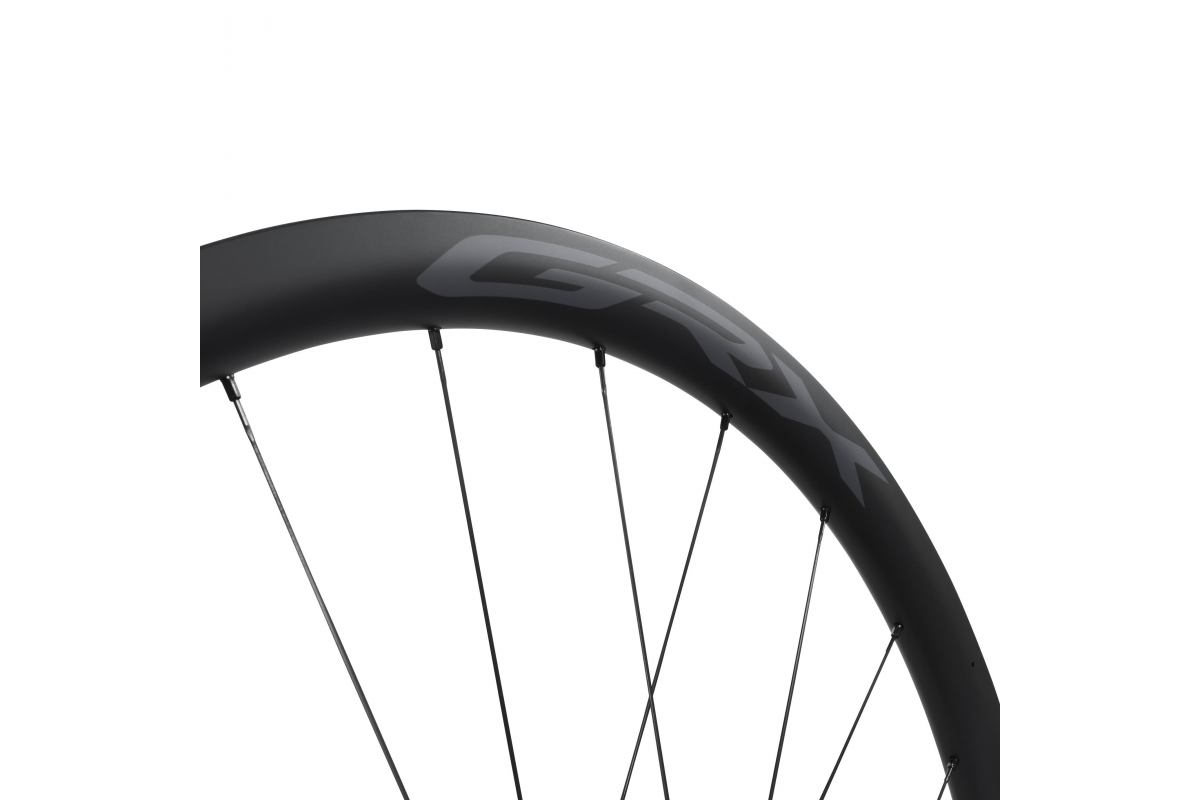 2_WH-RX870-TL-R12-700C-shic6-primary_3