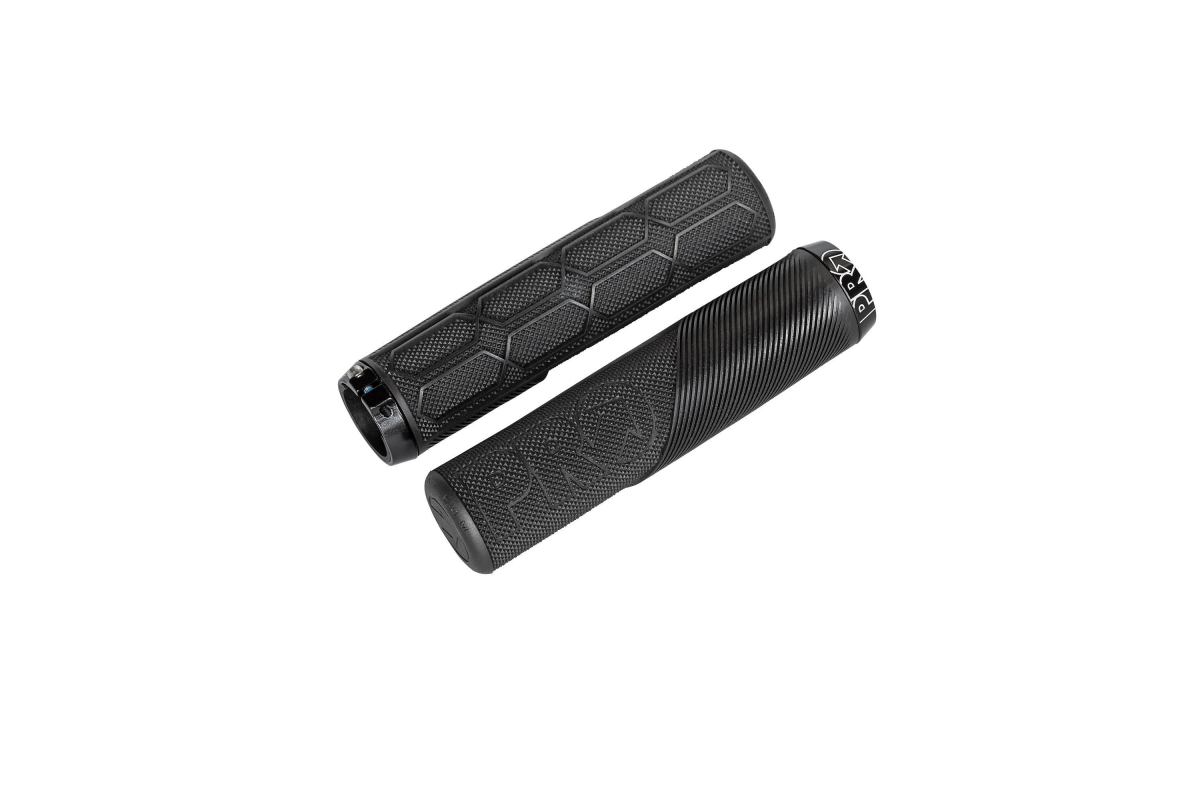 1_PRGP0066%20LOCK-ON-TRAIL%20BLK%20Back_02