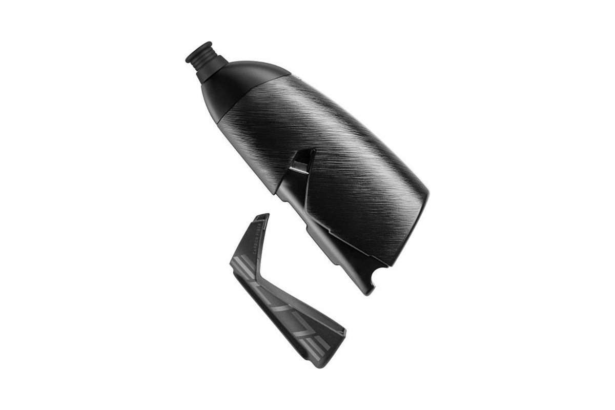 0_0206519_Bottle_Aero_Crono_CX_Y25_01