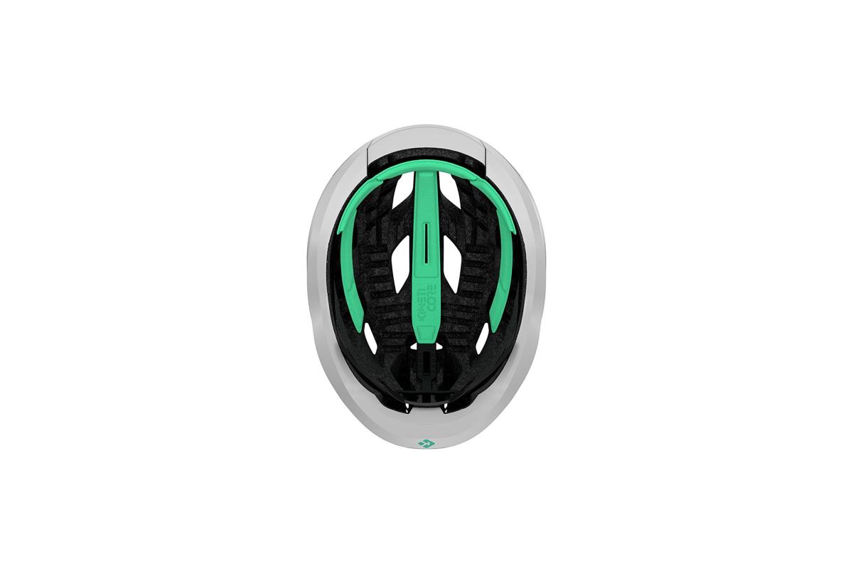 5_MY2025_Strada_KC_FULL_WHITE_06