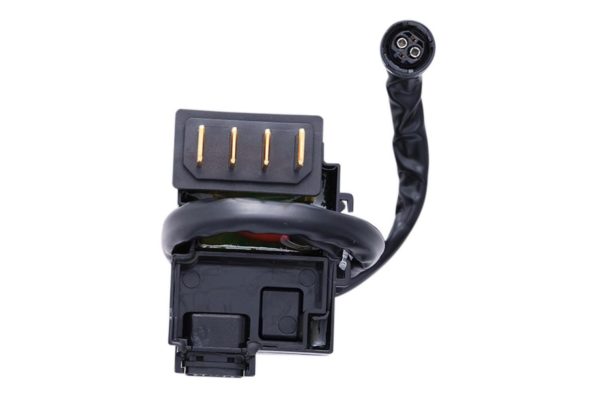 0_Y71B00007-primary_1