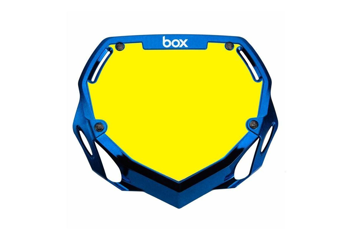 2_plaque-box-two-chrome-pro