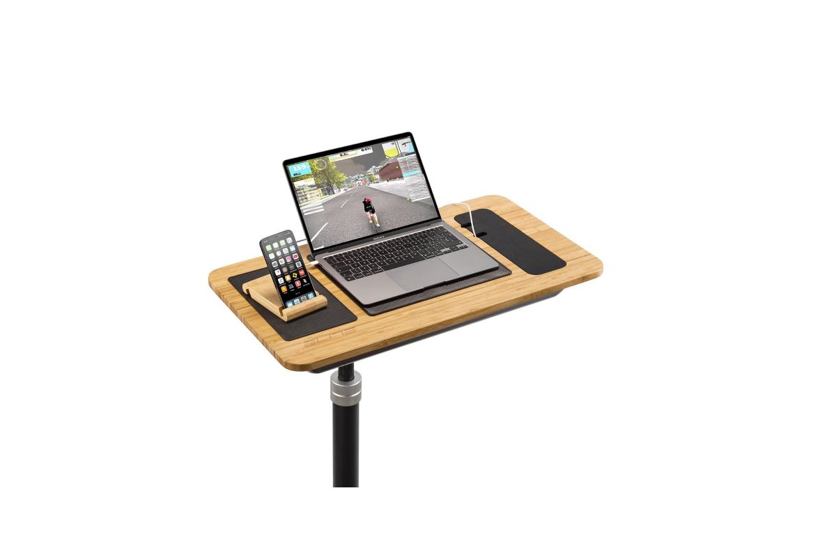 2_0200301_Training_Desk_03