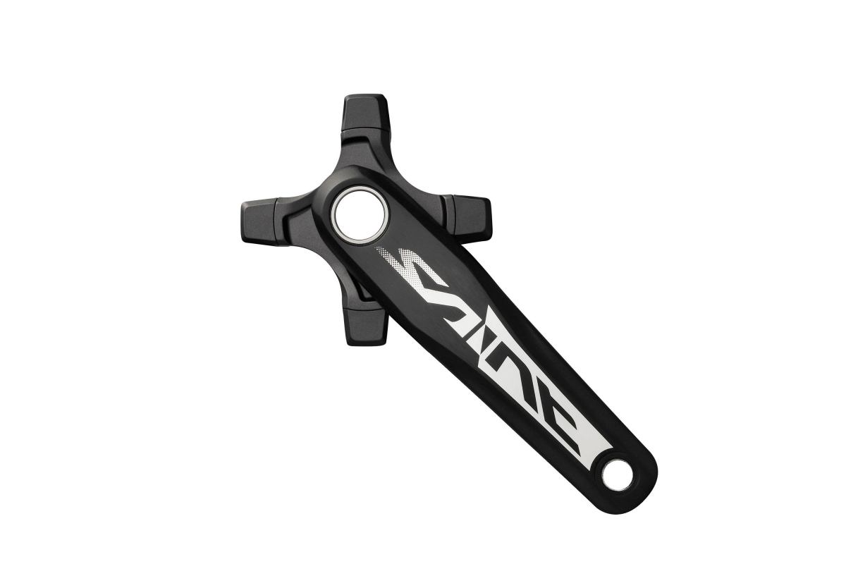 0_FC-M820-woCR-shic219-primary_1