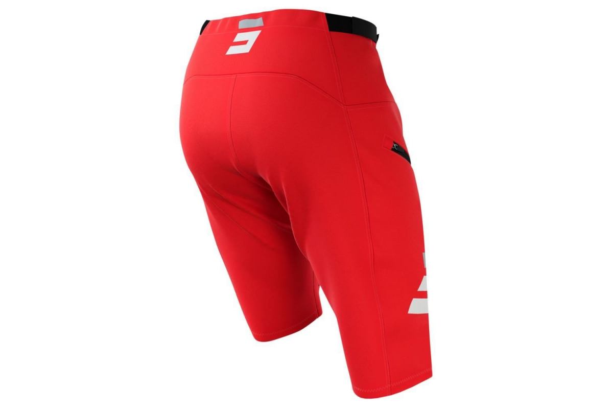 2_short-shot-rogue-revolt-rouge