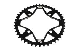 0_couronne-stay-strong-motion-4-vis-black