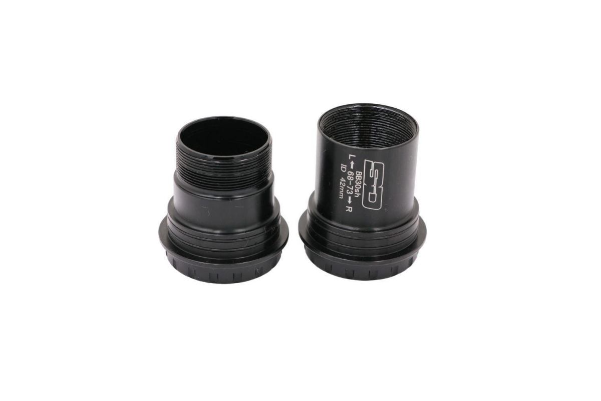 1_boitier-de-pedalier-sd-components-bb30-to-24mm-black