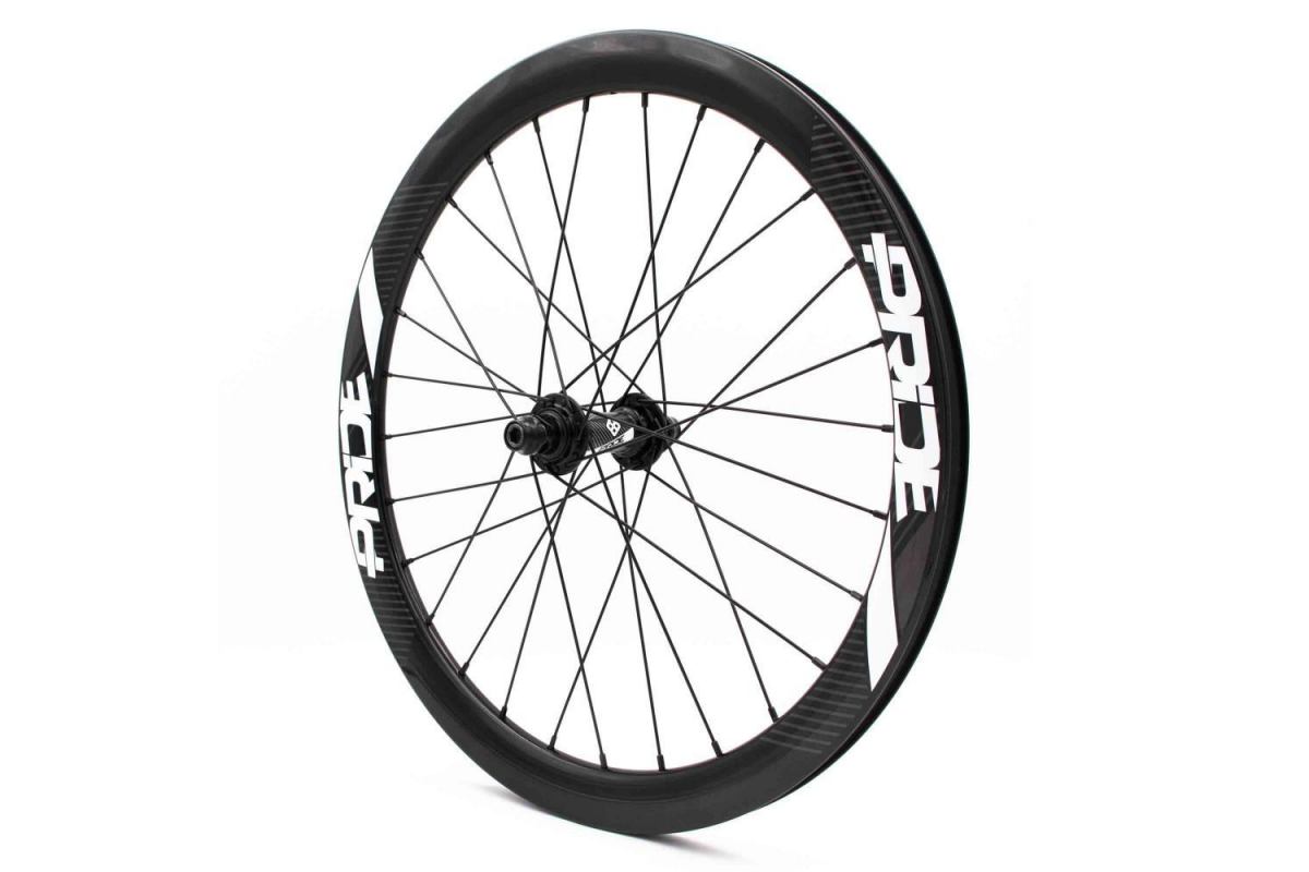 1_paire-de-roues-pride-gravity-exp-aero-ud-gloss-moyeux-black
