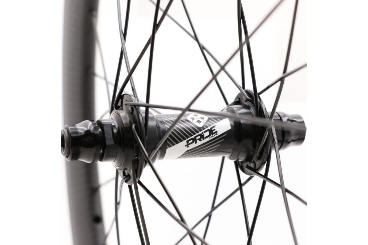 1_paire-de-roues-pride-control-black-forward-joyride-carbone-aero-exp-10mm