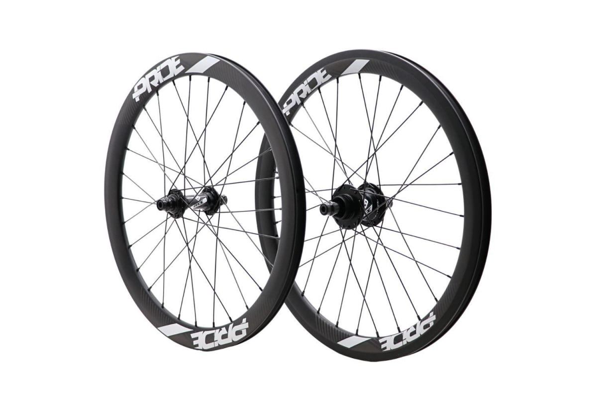 0_paire-de-roues-pride-gravity-exp-ud-matt-v-brake-moyeux-black