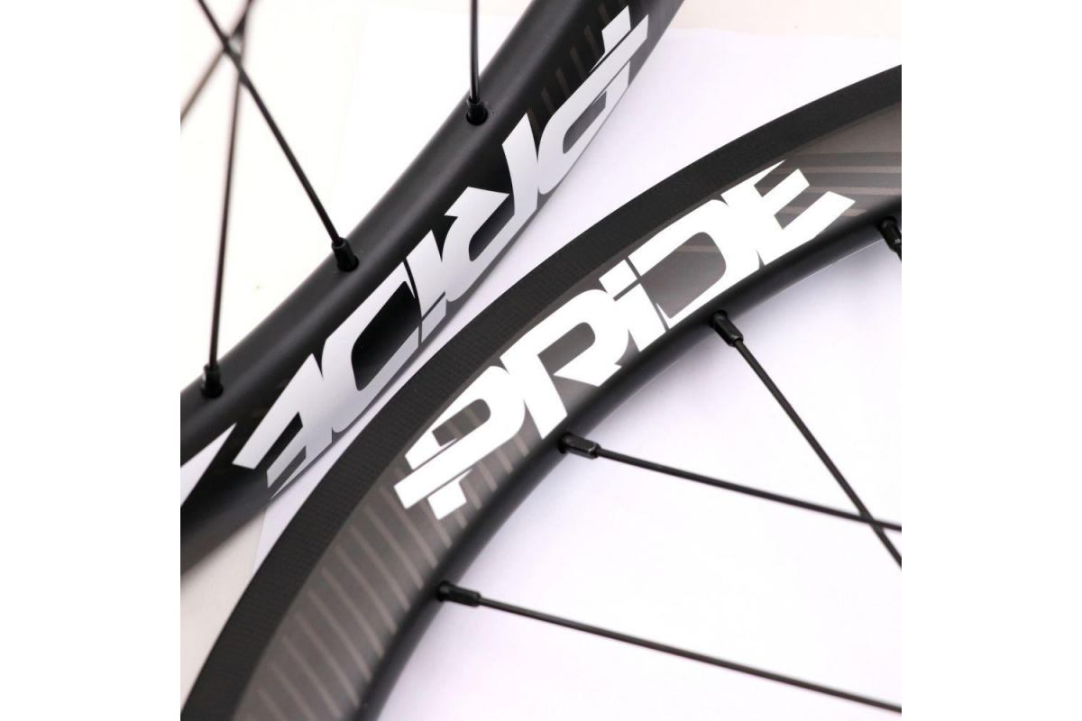 3_paire-de-roues-pride-gravity-exp-ud-matt-v-brake-moyeux-black