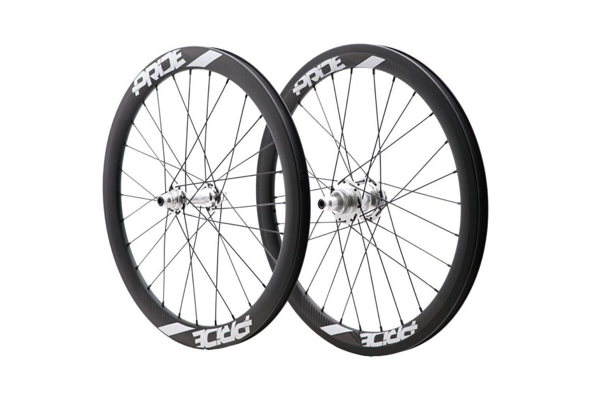 0_paire-de-roues-pride-gravity-exp-ud-matt-v-brake-moyeux-polish