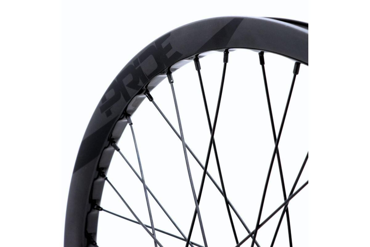 1_roues-pride-wave-ud-gloss-black-pride-control-36h-blue