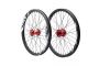0_roues-pride-wave-ud-gloss-white-pride-control-36h-red