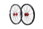 Roues 20" (406) Pride Wave Gloss White / Pride Control Red