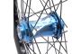 1_roues-pride-wave-ud-gloss-white-pride-control-36h-blue
