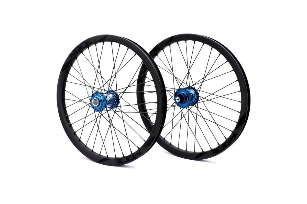 4_roues-pride-wave-ud-matt-black-pride-control-36h-blue