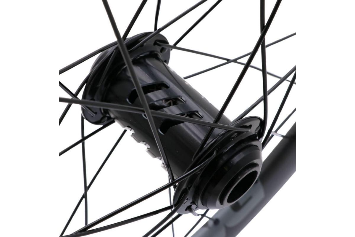 2_roues-20451-onyx-pro-stay-strong-carbon-race-dvsn-v3