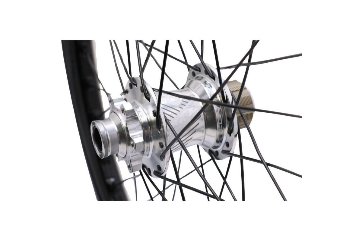 3_roues-20-406-pride-wave-gloss-black-pride-control-15mm-polish