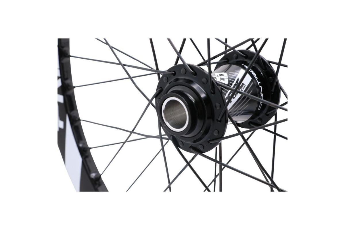 4_roues-20-406-pride-wave-gloss-white-pride-control-15mm-black