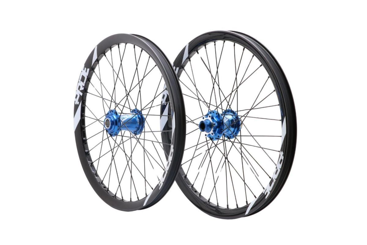 0_roues-pride-wave-ud-gloss-white-pride-control-36h-blue