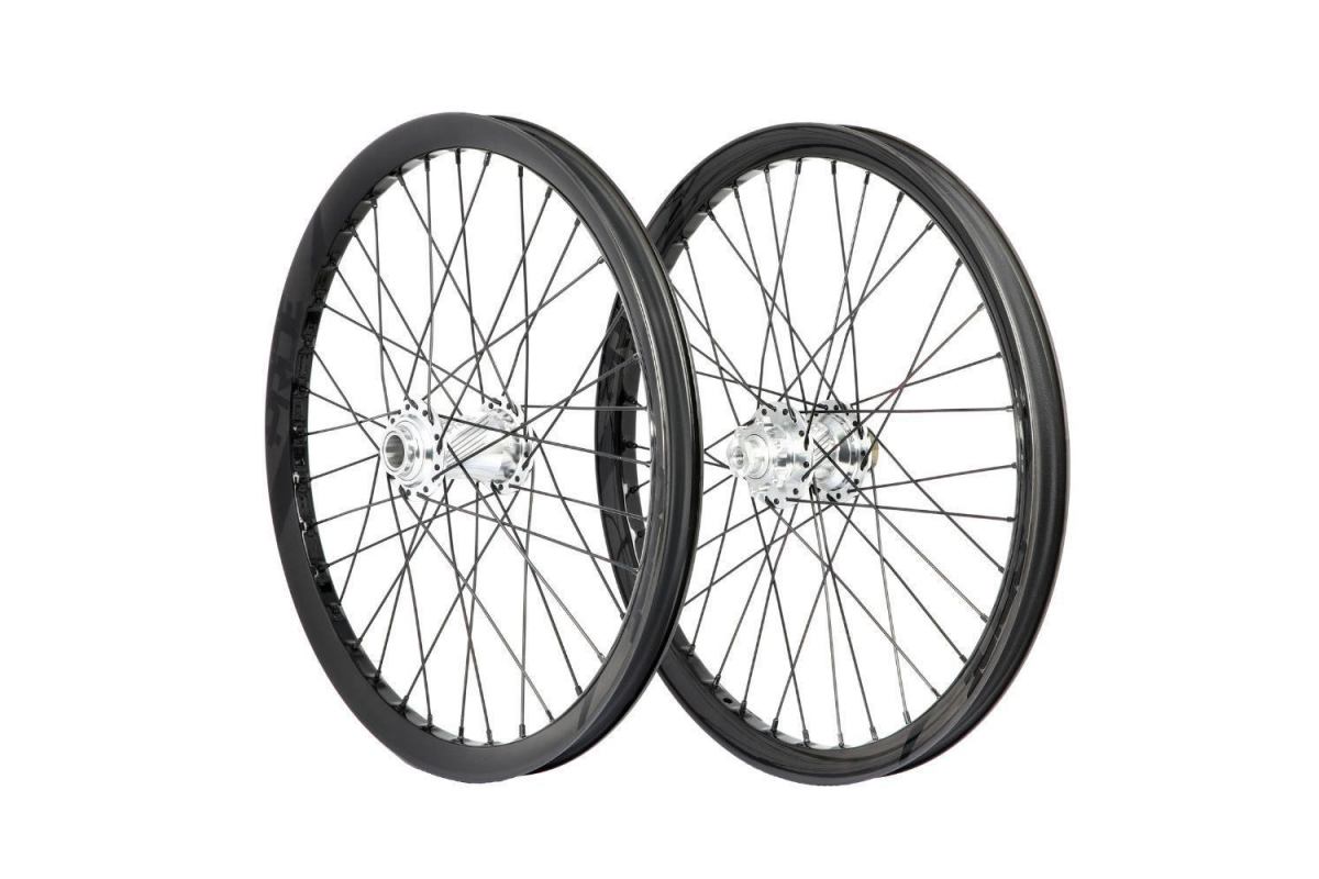 0_roues-20-406-pride-wave-gloss-black-control-v2-2010mm-polish