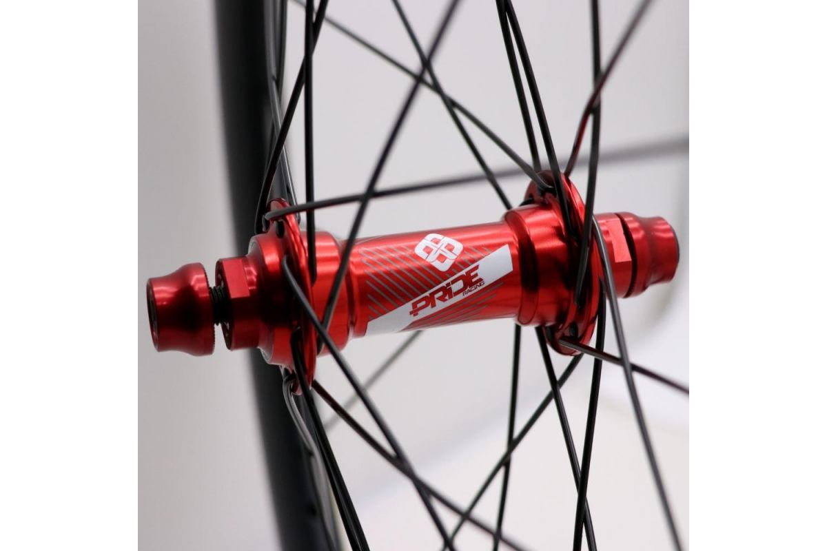 1_roues-20451-pride-gravity-matt-disquepride-control-v1-red