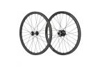 Roues 20" (451) Pride Wave Gloss Black / Control V2 10-15mm Black