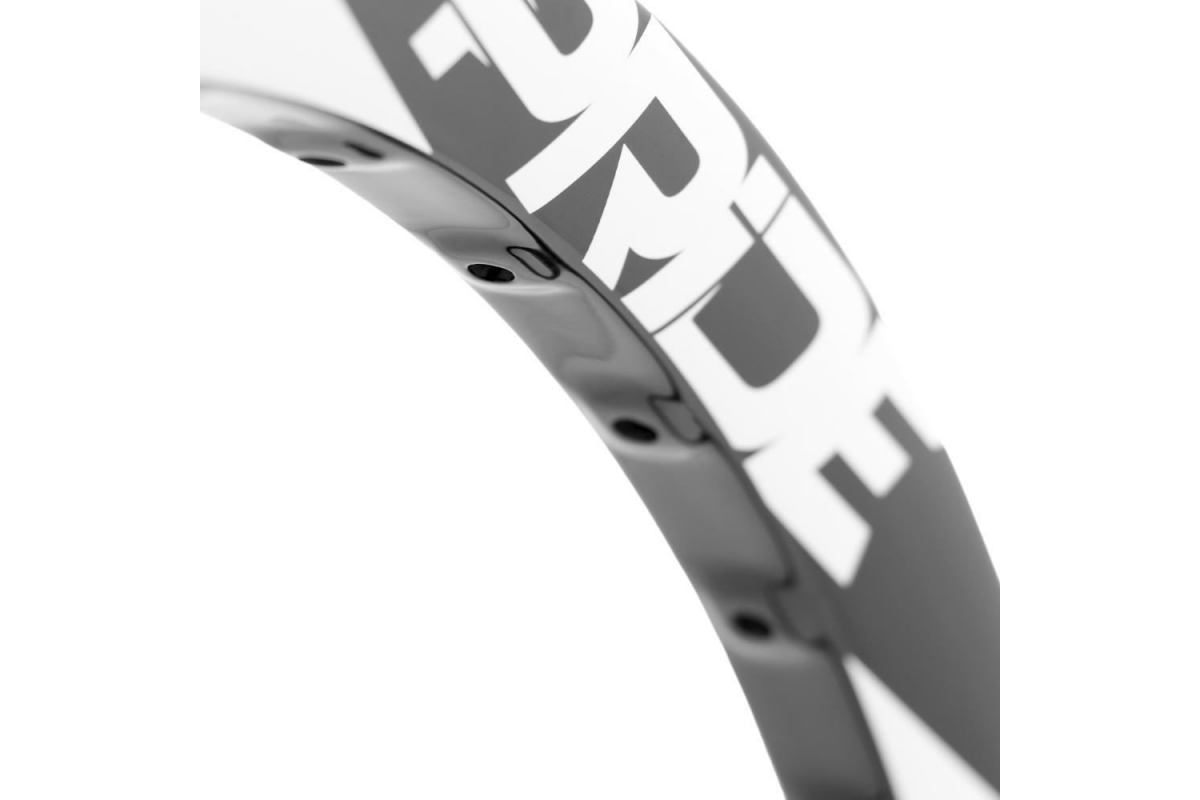 2_roues-20-406-pride-wave-gloss-white-control-v2-2010mm-black