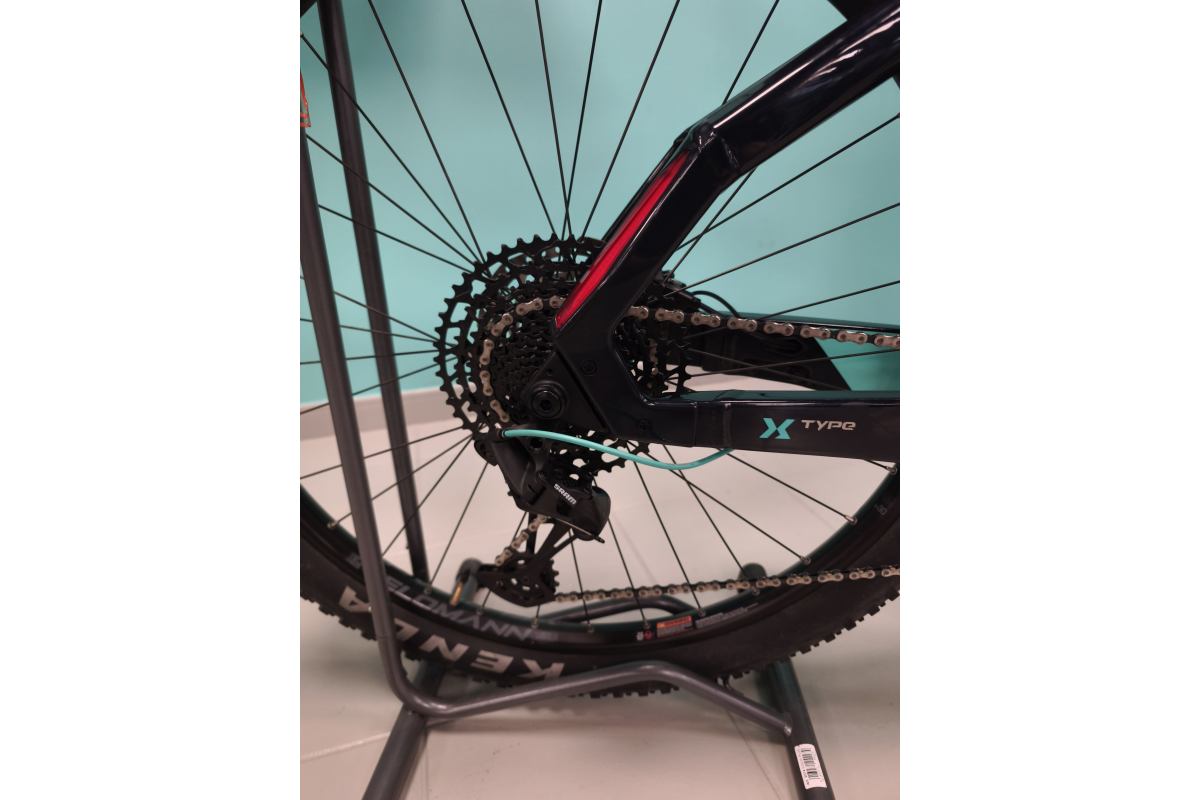 Bianchi e-Omnia X-Type SX12 Occasion | Bosch CX 85Nm 625Wh